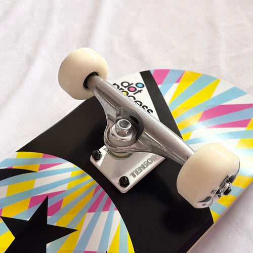 Alien Workshop “Dot Process” 8.0” x 32” Custom Skateboard Complete