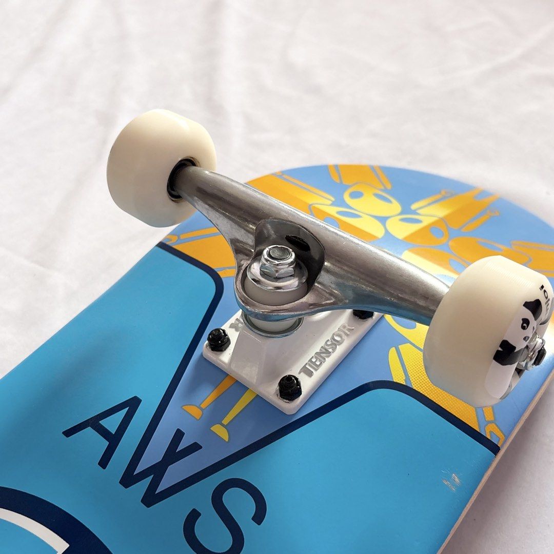 Alien Workshop “Hypnotherapy” 8.0” x 32” Custom Skateboard Complete