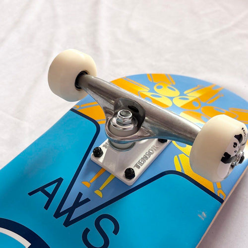 Alien Workshop “Hypnotherapy” 8.0” x 32” Custom Skateboard Complete