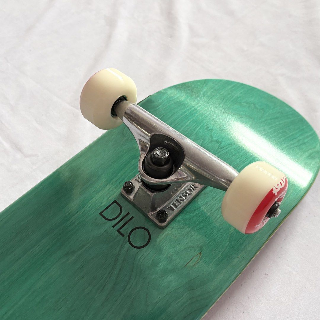 Almost “Kub” 7.5” x 29.25” Skateboard Complete