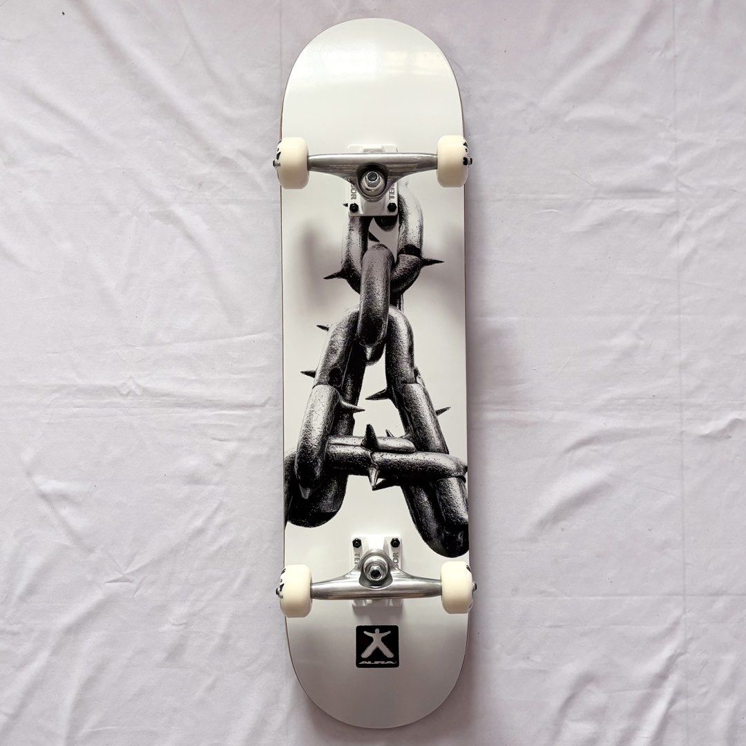 Aura “White Chains” 8.0” x 31.5” Custom Skateboard Complete