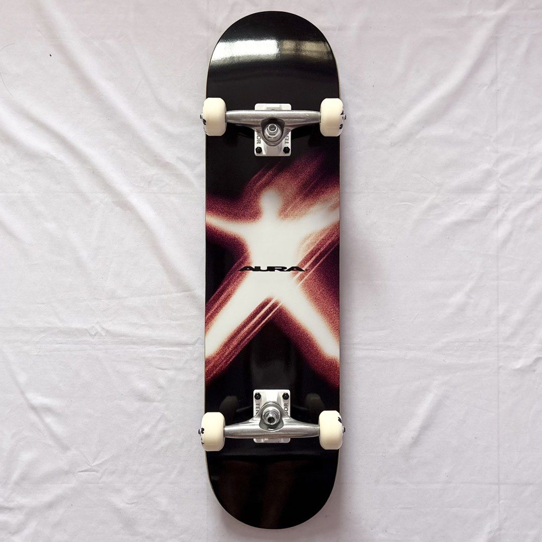 Aura “X-Men Black” 8.0” x 31.5” Custom Skateboard Complete