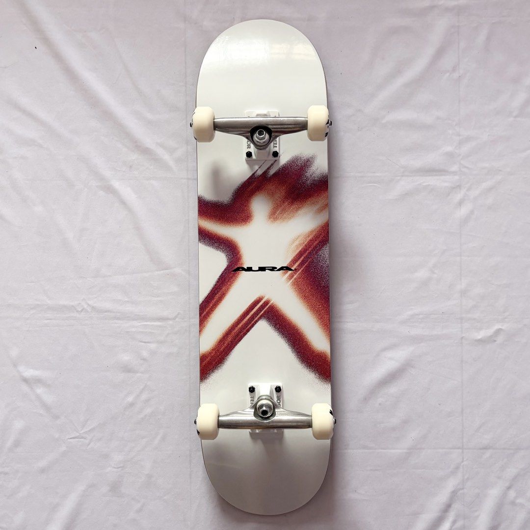 Aura “X-Men White” 8.25” x 32” Custom Skateboard Complete