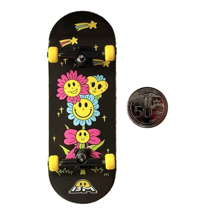 Black Market “Flower” 34mm Fingerboard Complete