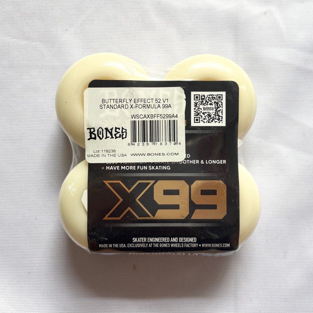 Bones “Butterfly Effect” 52mm 99a V1 Standard X-Formula Skateboard Wheels — product image 2 of 2