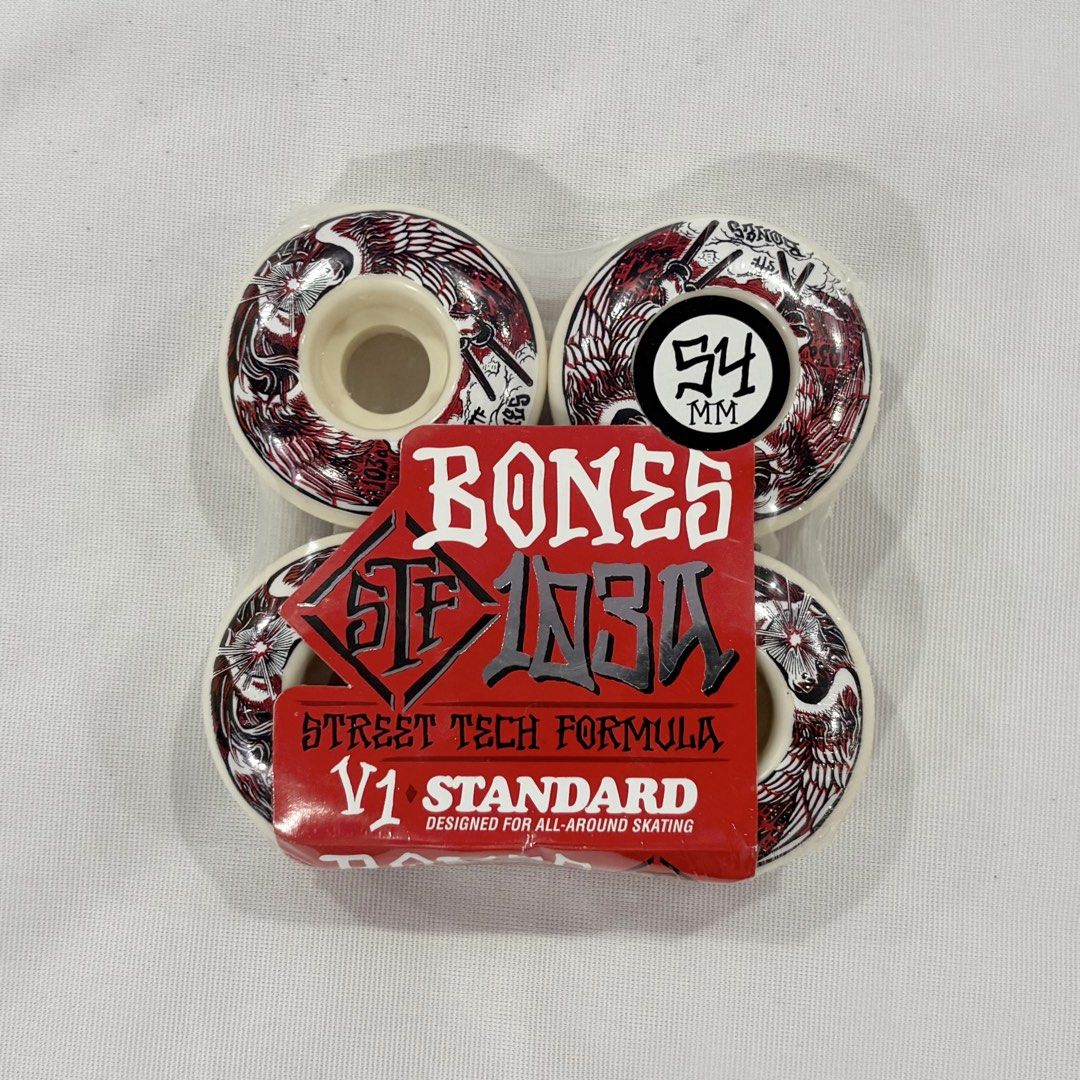 Bones “Legs Black” 54mm 103a V1 Standard Street Tech Formula Skateboard Wheels