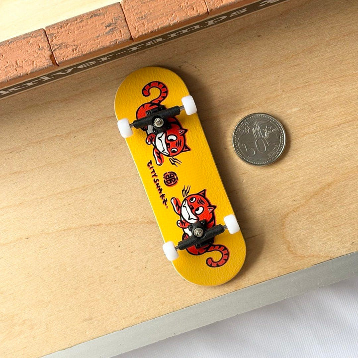 City Snake “Tiger” 32mm Fingerboard Complete