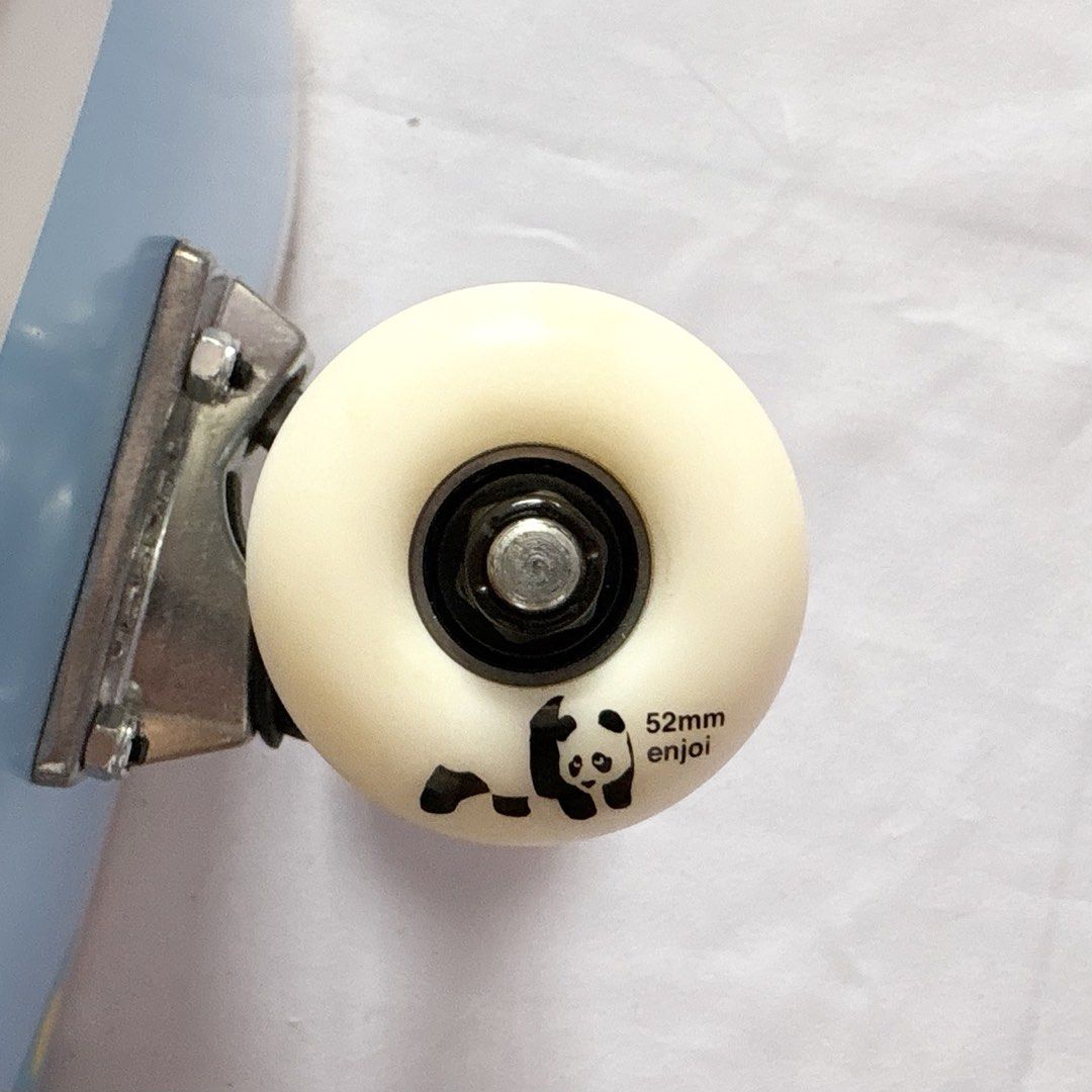 Enjoi “Butterfly Panda” 7.5” x 29.25” Skateboard Complete