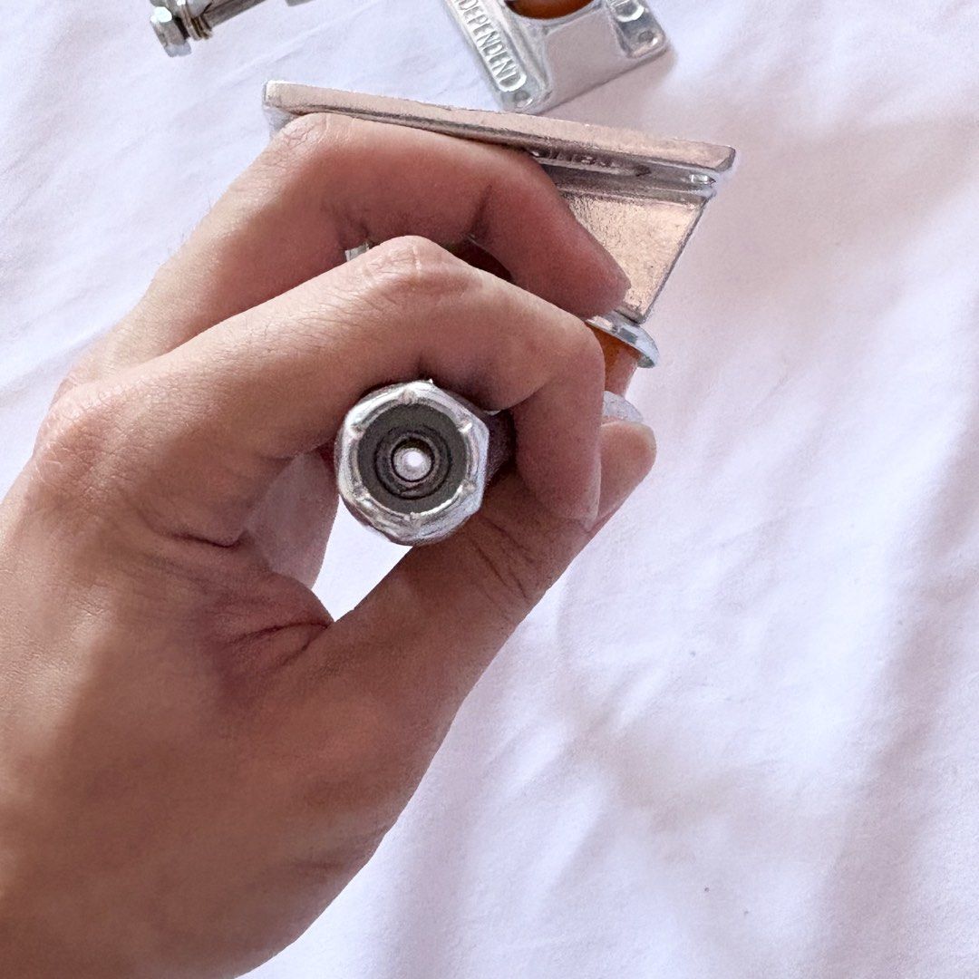 Independent Forged Hollow 139/144 Skateboard Trucks (Lighter than standard trucks)