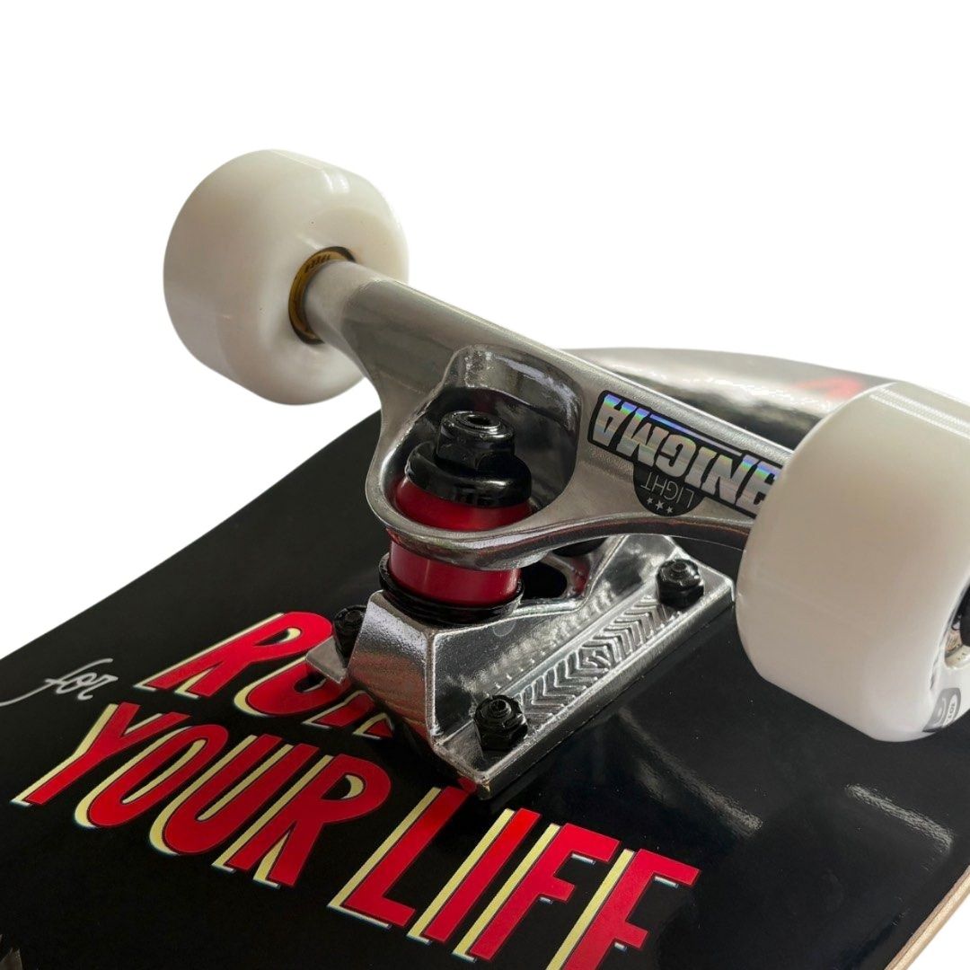 Nomad “Run” 7.875” x 31.5” Custom Skateboard Complete — angled truck detail