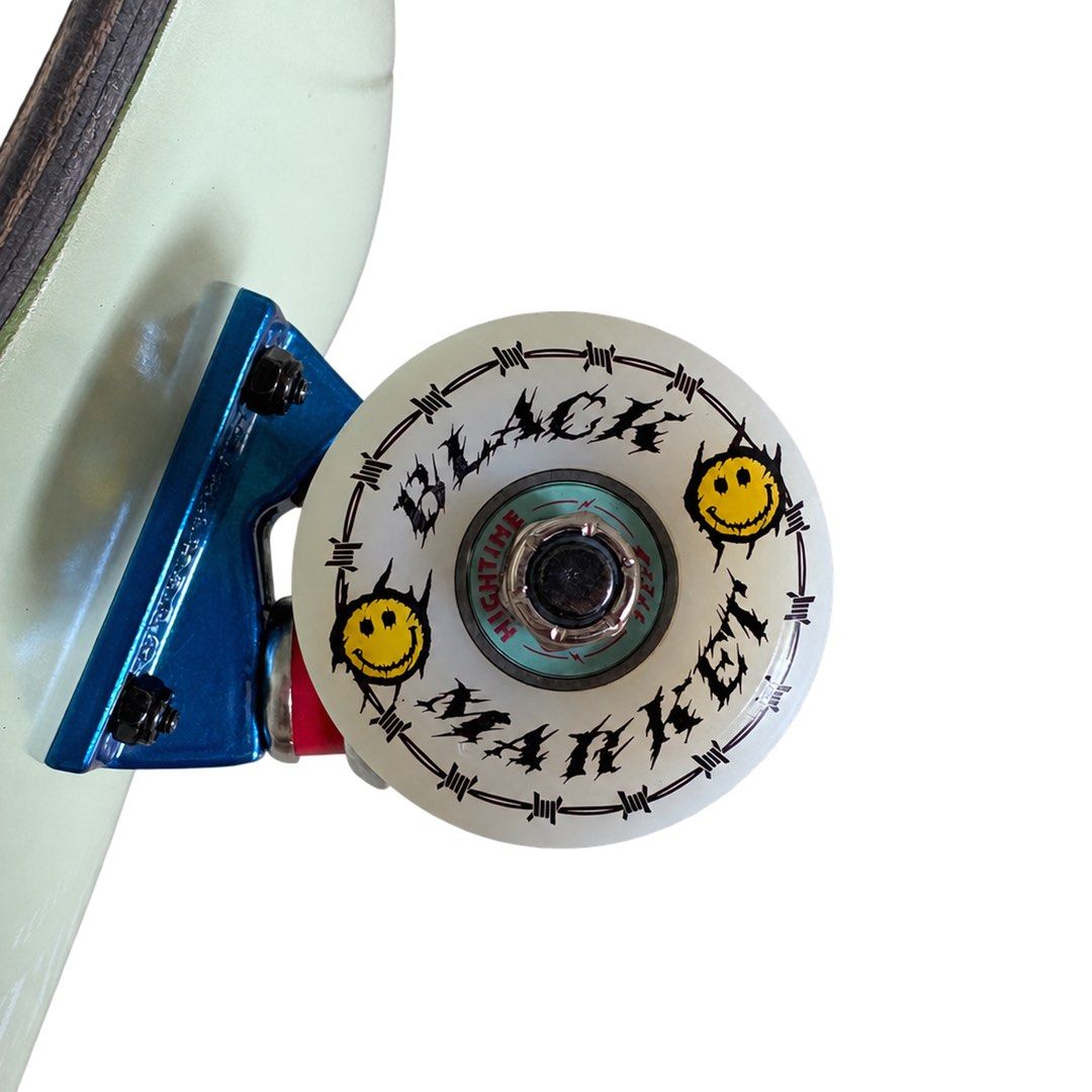 Plan B “Faded” 7.75″ x 31.75″ Felipe Gustavo Pro Model Custom Skateboard Complete