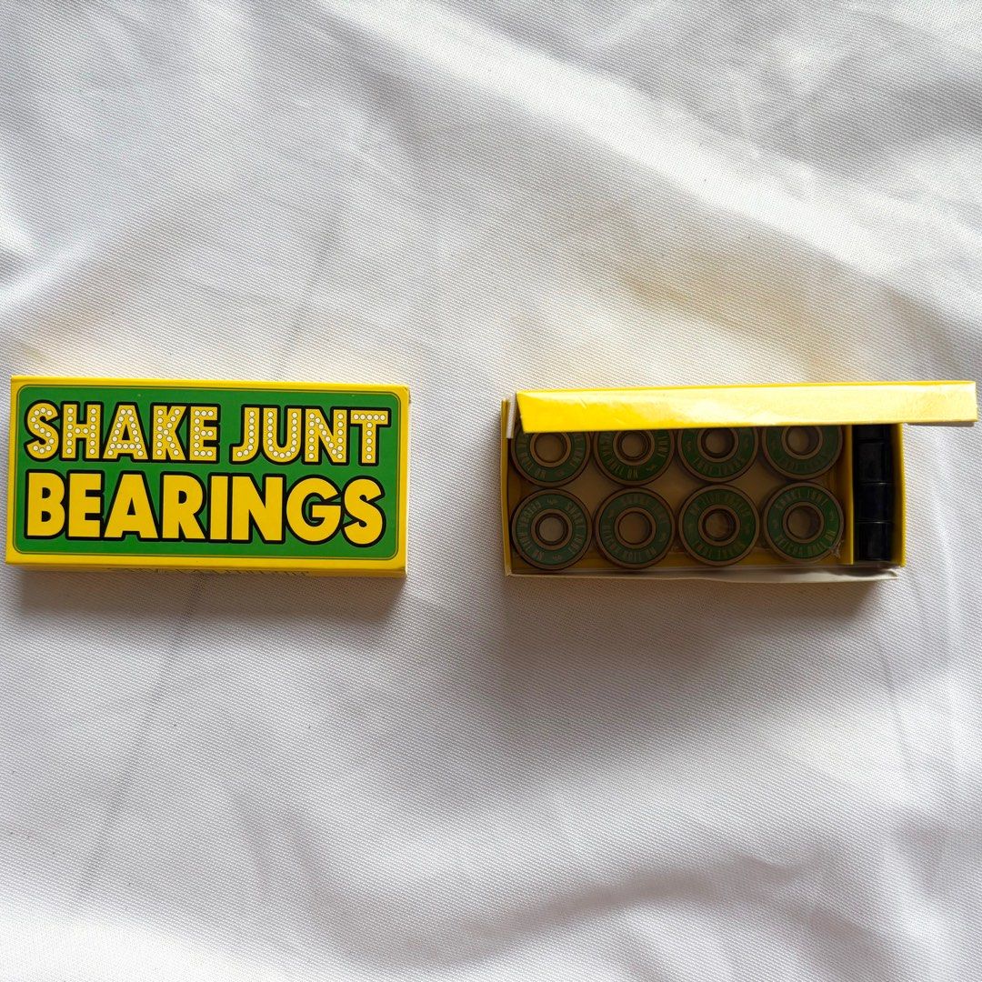 Shake Junt Abec-7 Skateboard Bearings — product image 1 of 3