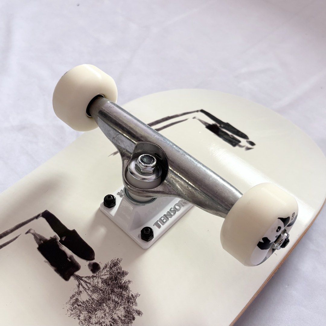 Sovrn “Garden” 8.25” x 31.6” Walker Ryan Model Custom Skateboard Complete