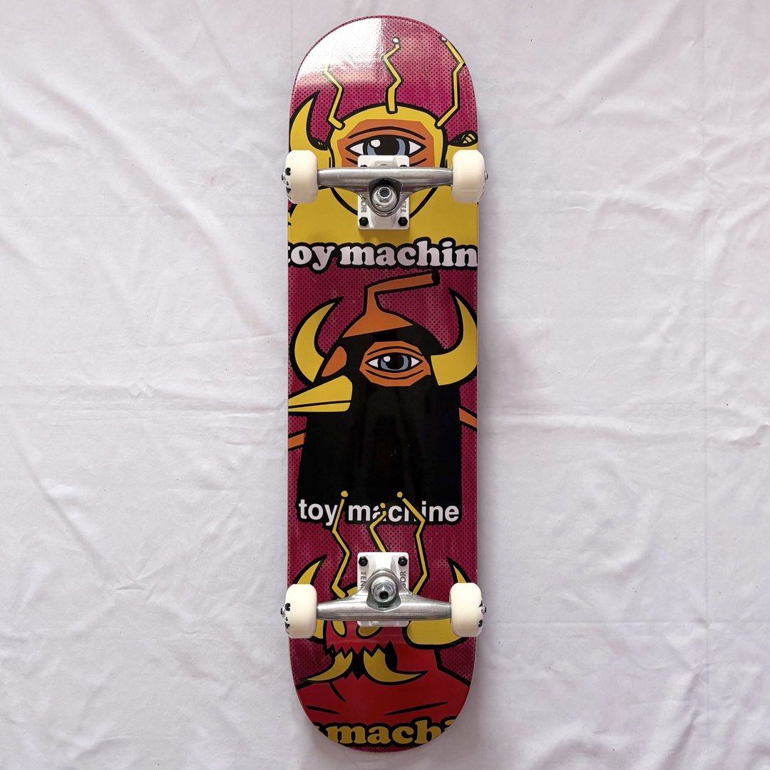 Toy Machine “Chopped Up” 8.0” x 31.6” Custom Skateboard Complete