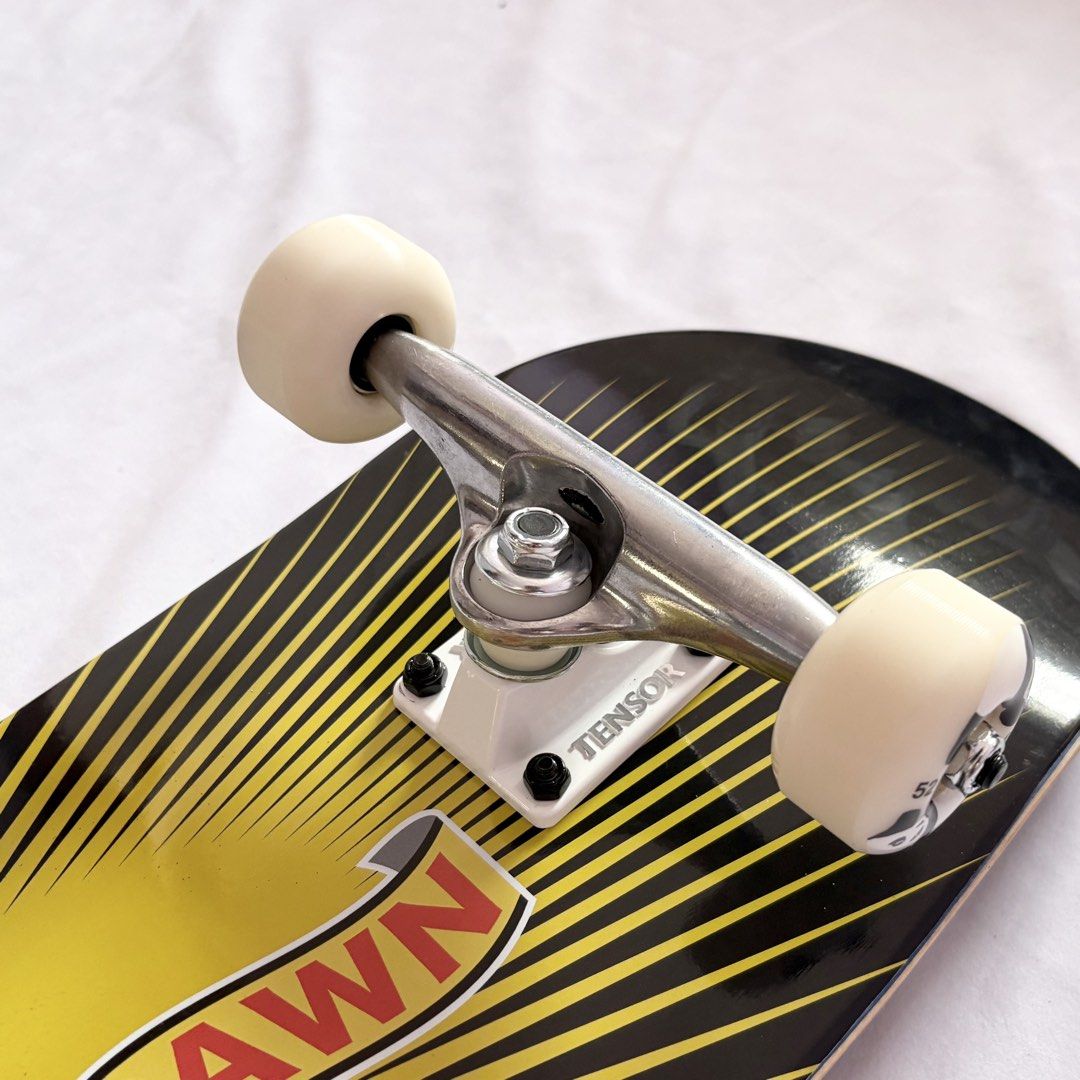 Toy Machine “Royal Pawn” 8.0” x 31.6” Custom Skateboard Complete
