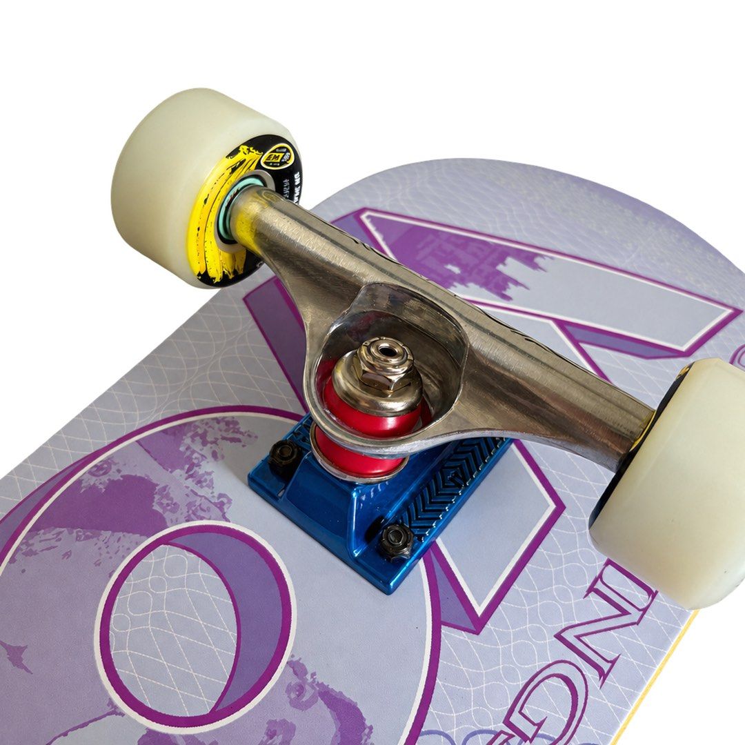 Wollup x Currency Series “London” 7.5″ x 29.25″ Custom Kids Skateboard Complete
