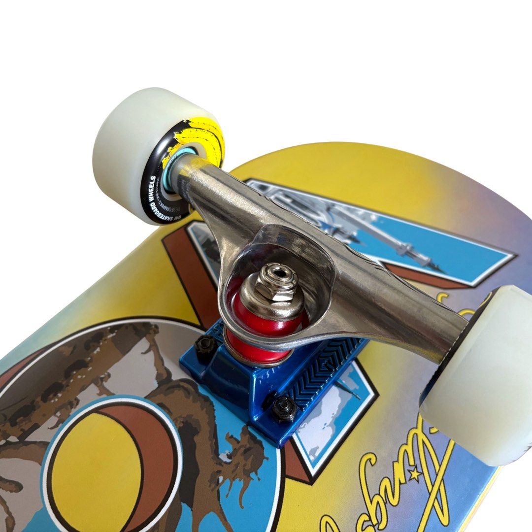 Wollup x Postcard Series “Kazan” 7.5″ x 29.0″ Custom Kids Skateboard Complete